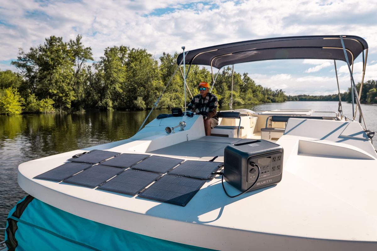 Best Marine Solar Generators And Panels for Your Boats